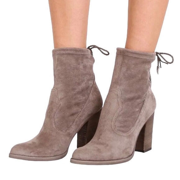 Dolce Vita Shoes - DOLCE VITA CASEE BLACK LEATHER BOOTIE